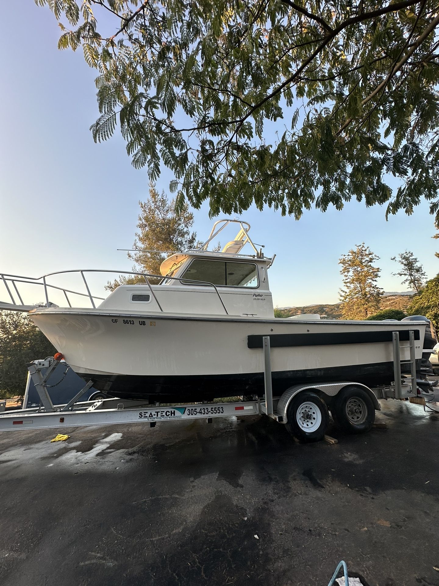 2006 Parker 2520