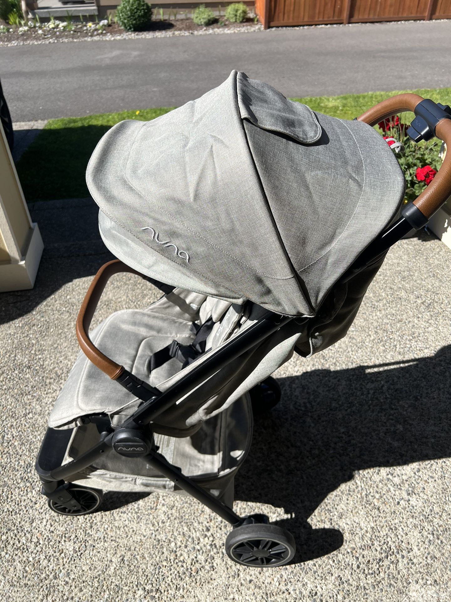 Nuna Trvl Stroller