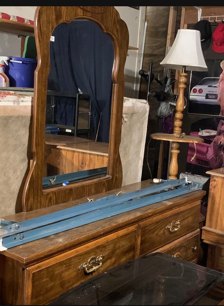 DRESSER & MIRROR SET #3