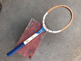 Spalding wooden tennis racket
