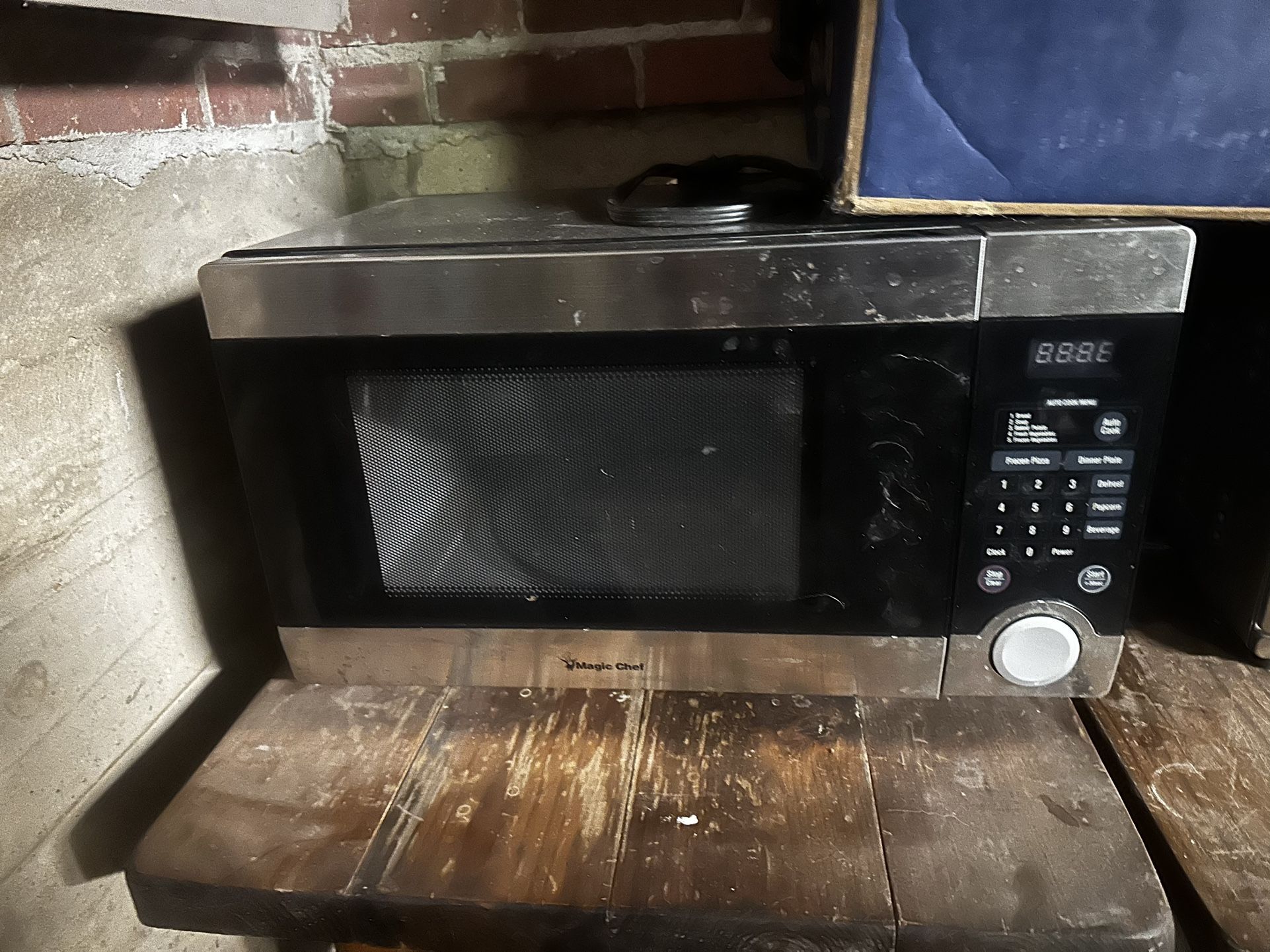 Microwave 