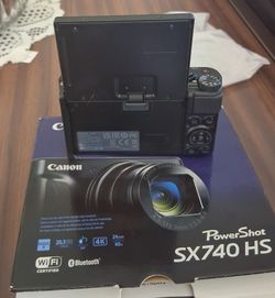 Digital Camera