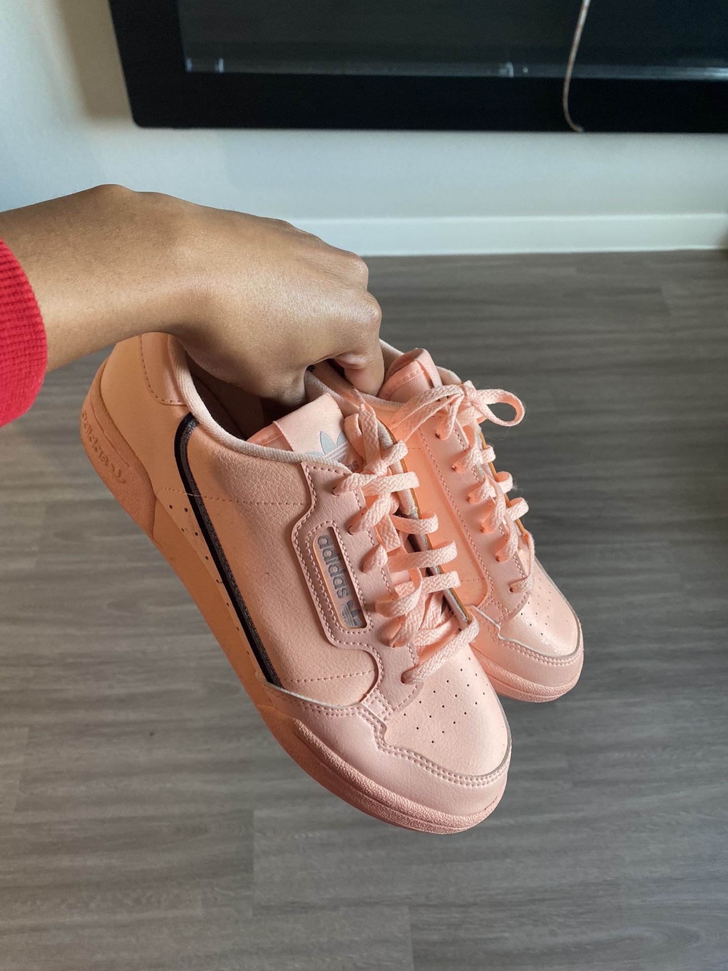 Adidas continental 80 pink size 7