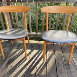 2 vintage MCM Dining Chairs