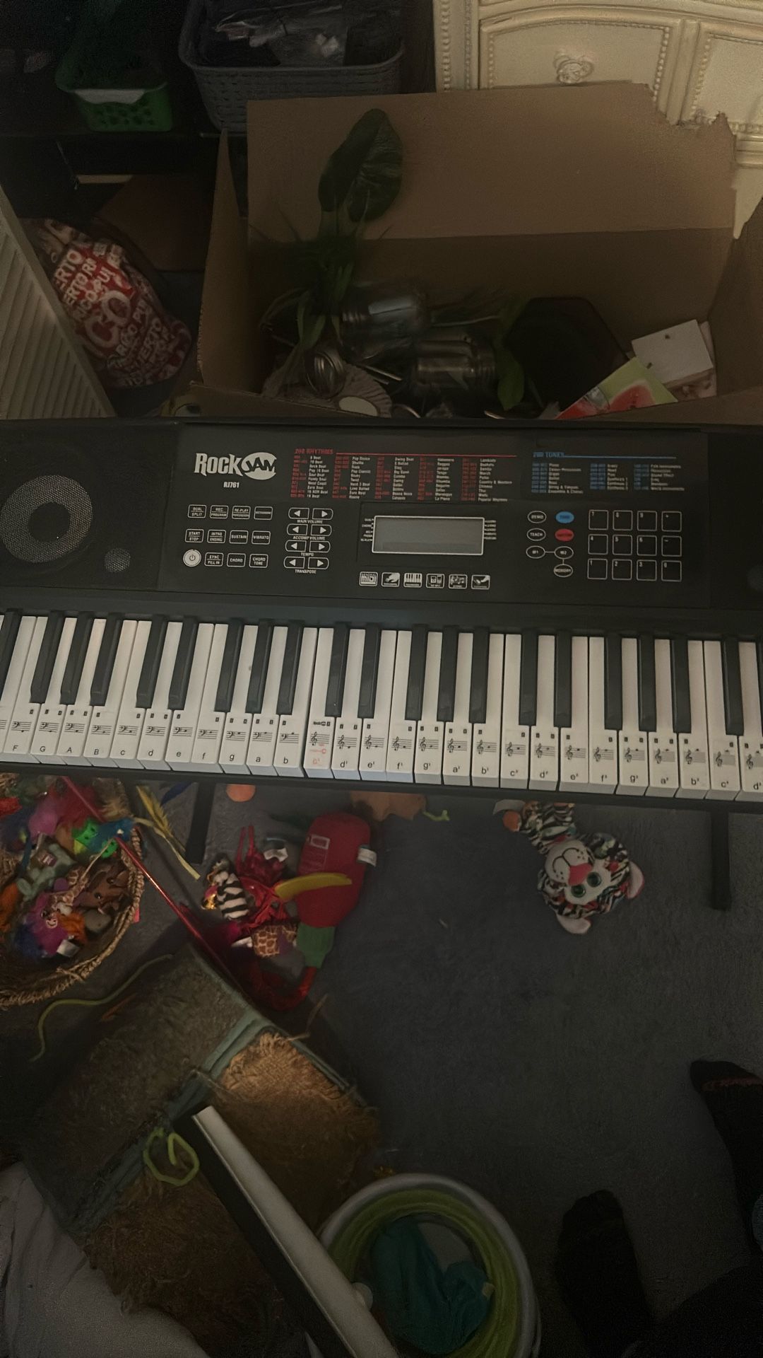 Rock Jam Keyboard With Accessories 