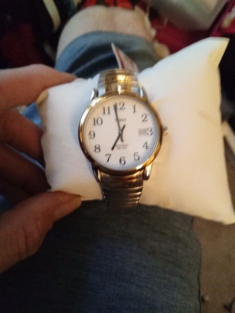 Timex Indiglo Water Resist 30M Stainless Steel Back Watch New