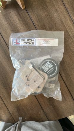 Slick Locks GM/Chevy Hinged Savana/Express Turn Key Kit