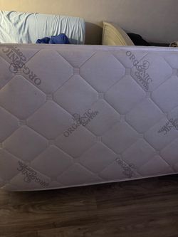 Full mattress