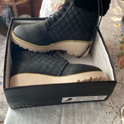 Nicole Hiller Boots