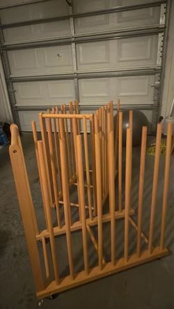 Wooden picture frame stand
