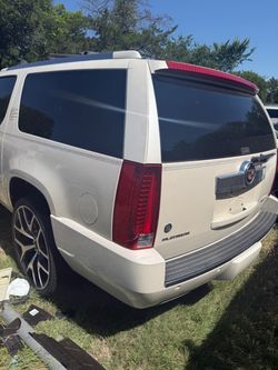 2012 Escalade parts