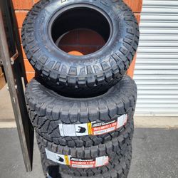 New 35x12.50x17  Nitto Ridge grappler tires