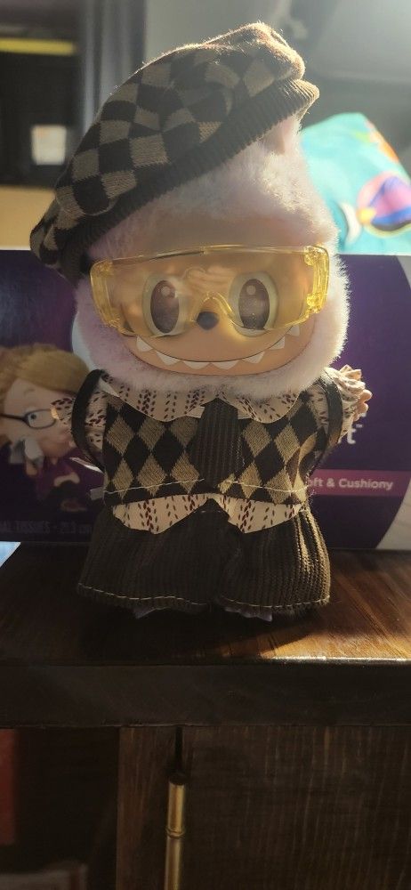 DOLL NOT INCLUDED! NEW LABUBU OUTFIT BROWN/ TAN HAT WITH MATCHING SHIRT, BROWN SHORTS AND TIE, BROWN BACKPACK AND YELLOW SUNGLASSES