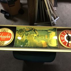 VINTAGE 1960’s Schaefer Beer Light With Clock 