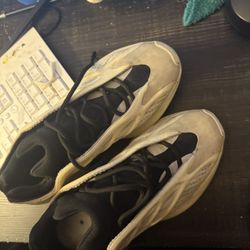 Adidas Yeezy 700 V3 'Azael' 2019