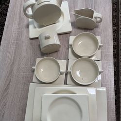 Art Deco Dinnerware