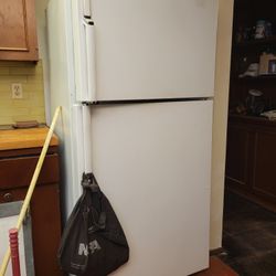Kenmore Refrigerator