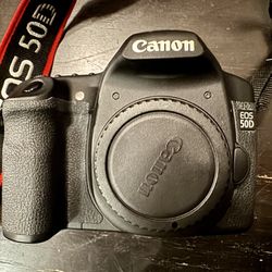 Canon EOS 50D DSLR Camera Body, Strap, & Battery (+charger)