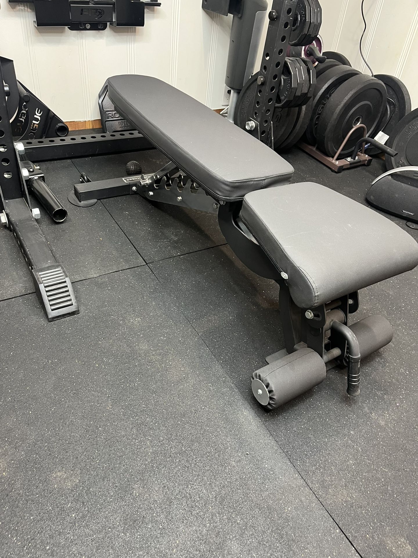REP AB-3000 Adjustable bench