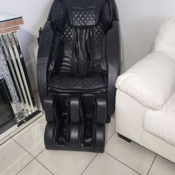 Massage Chair With Bluetooth