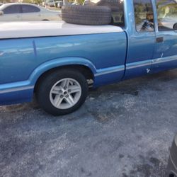 S10 Truck  Parts Or Work Truck