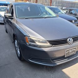 2012 Volkswagen Jetta 
