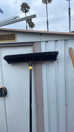 Broom like new