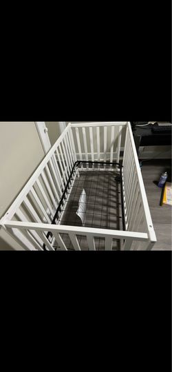 white crib davinci