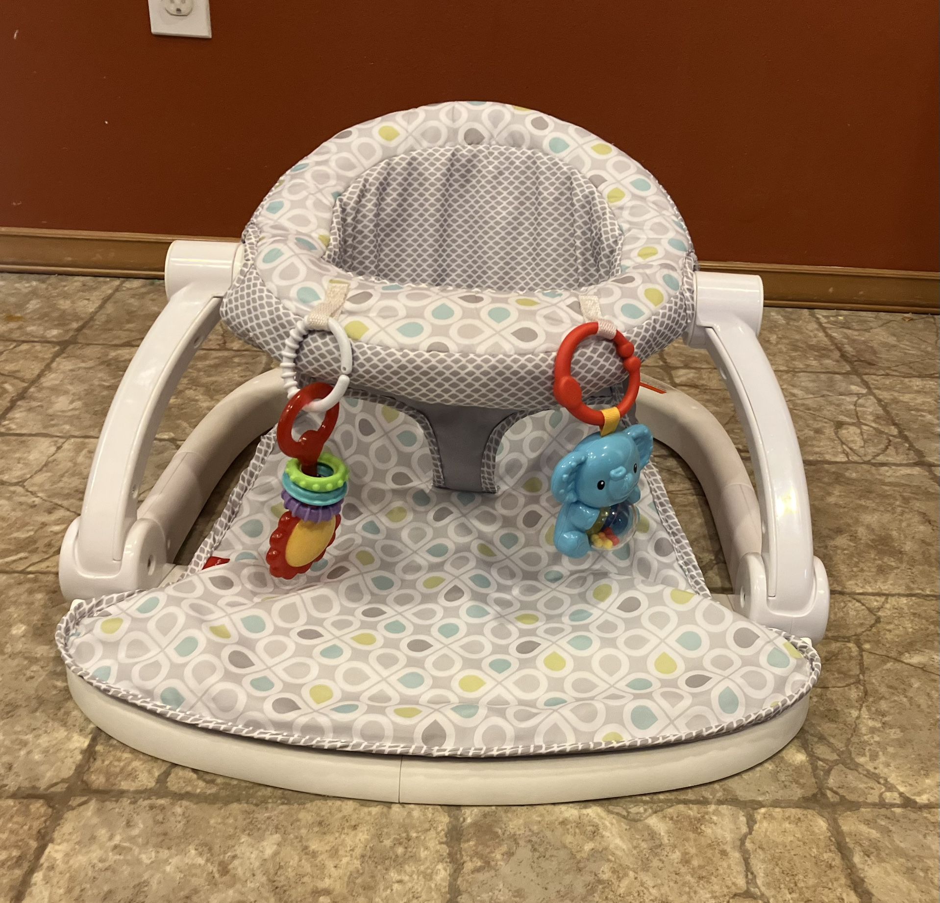 Fisher-Price Sit-Me-Up Floor Seat for Sale in Monroe, WA - OfferUp