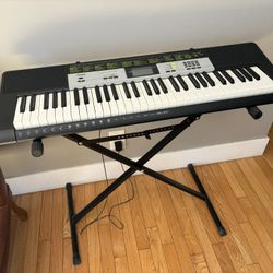 Casio LK-135 Keyboard With Stand