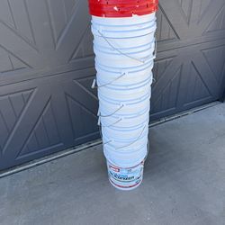 10 -5 Gallon Buckets with Rubber Seal Lids
