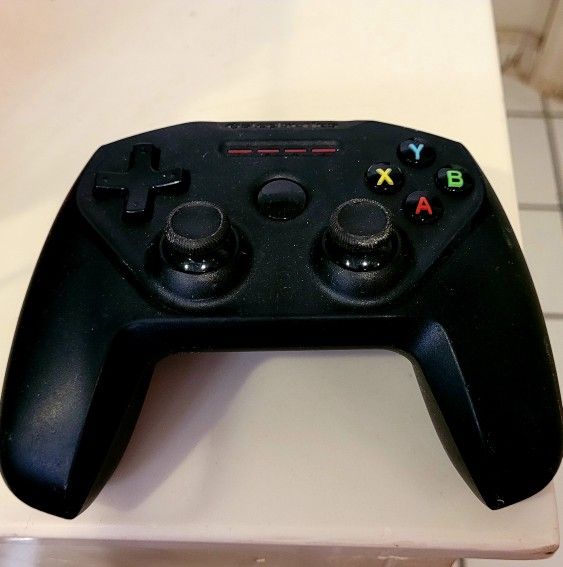 Steelseries Nimbus Bluetooth Controller $15