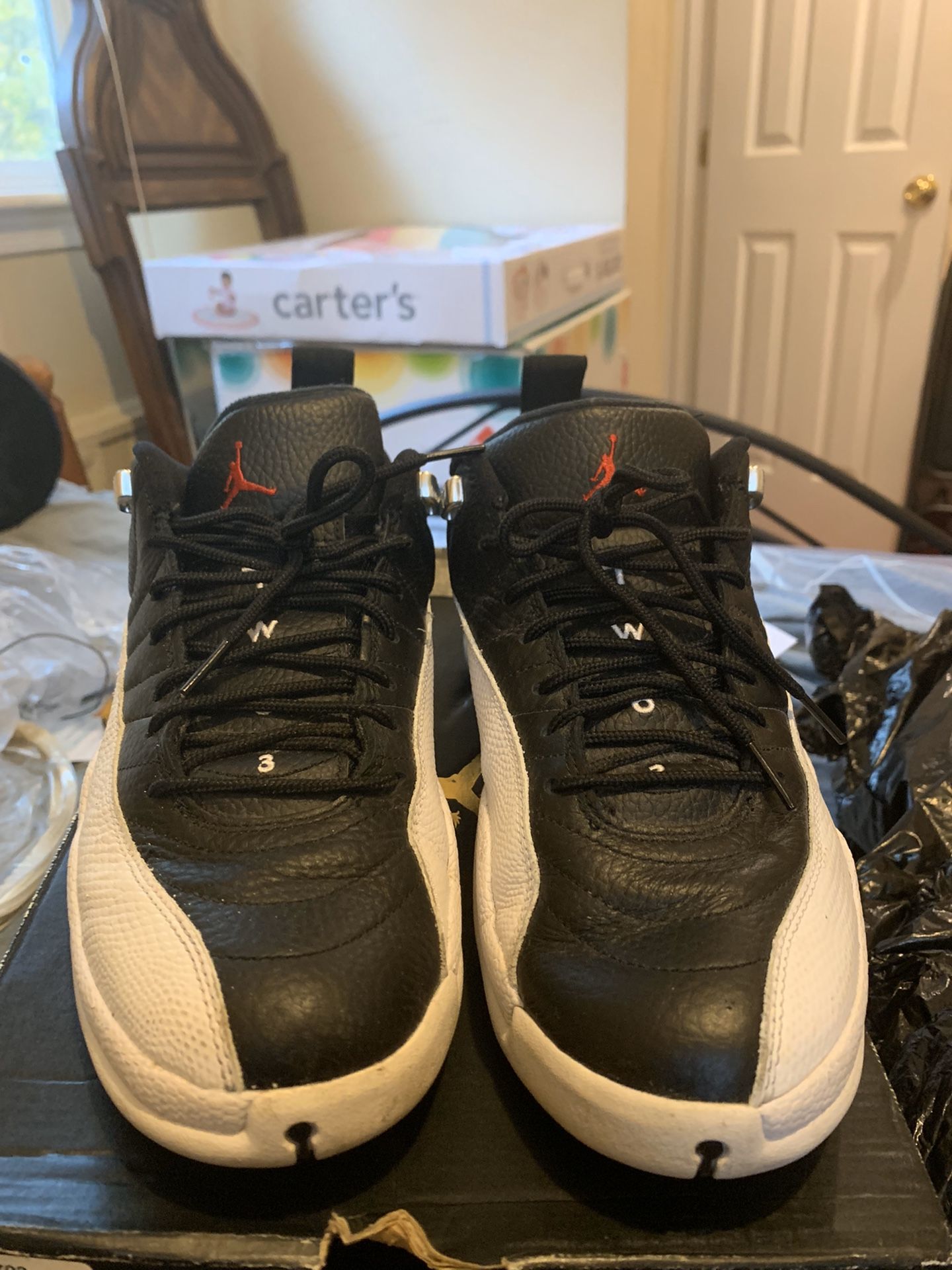 Jordan 12 playoff lows size 9