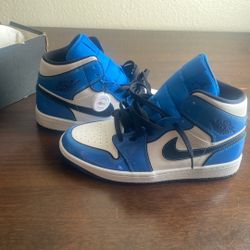 Air Jordan Blue White And Black