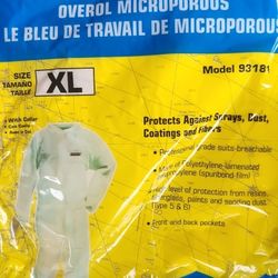 Painters Coveralls/Protective Gear. (XL)