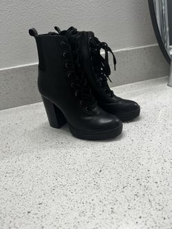Steve Madden Boots 