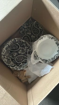 Set Of Plates