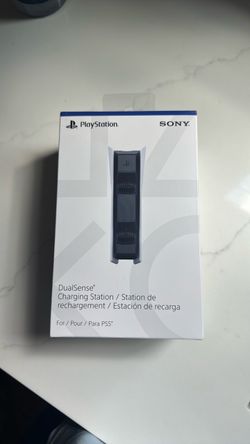 PS5 charging station