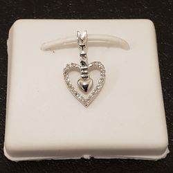 10kt Whitegold Diamond Heart Shape Pendant 