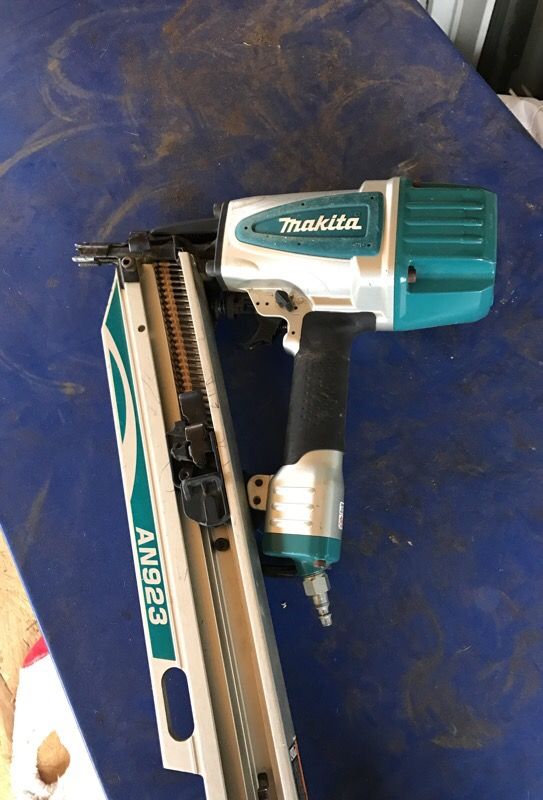 Makita framing nailgun