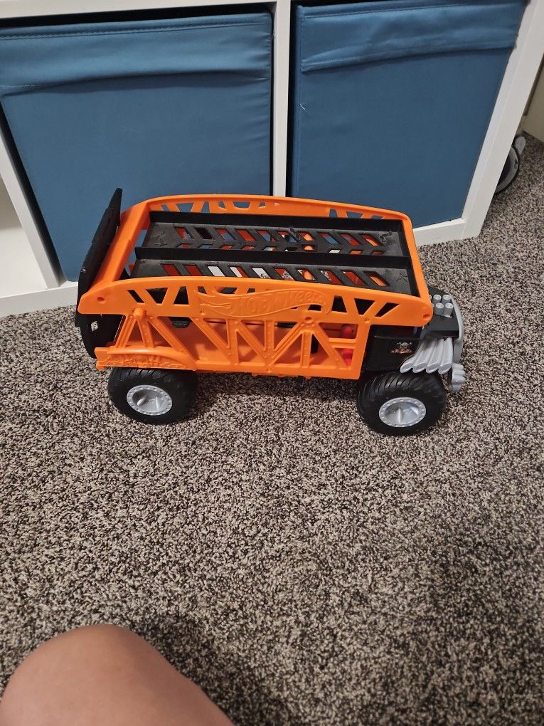 Monster Truck $10