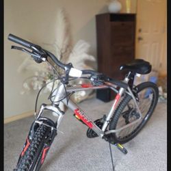 Huffy Mountain Bike Aluminum 