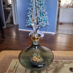 BEAUTIFUL Vintage  FANCY  ARDALT ITALY  FAT BODY LITE PURPLE  PERFUME BOTTLE 