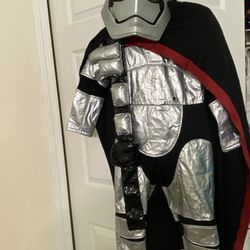 Disney Store Captain Phasma Halloween CostumeKids