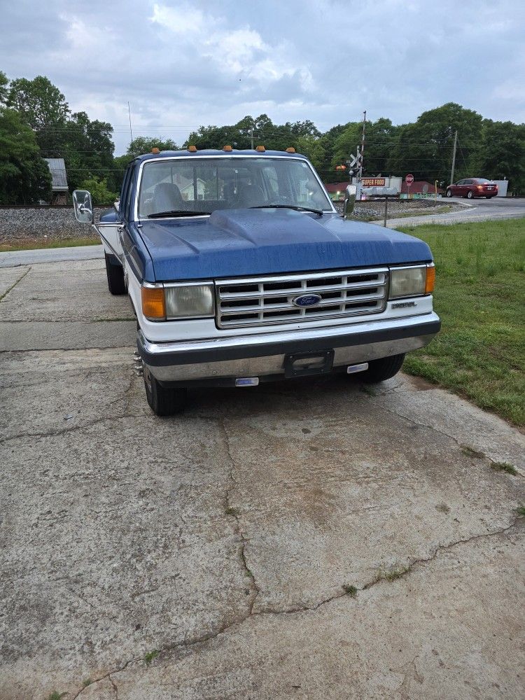 1988 Ford F-350 Super Duty