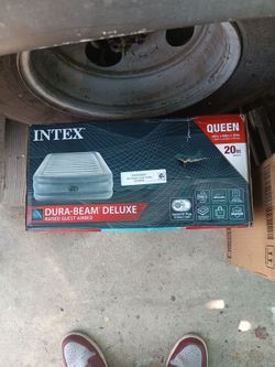 Intex queen 20 in height