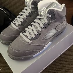 Jordan 5 Retro Wolf Grey (2026) - 7Y Youth (GS) *DEADSTOCK