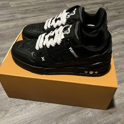 Black/white Trainers 