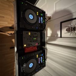 CdJs 900 