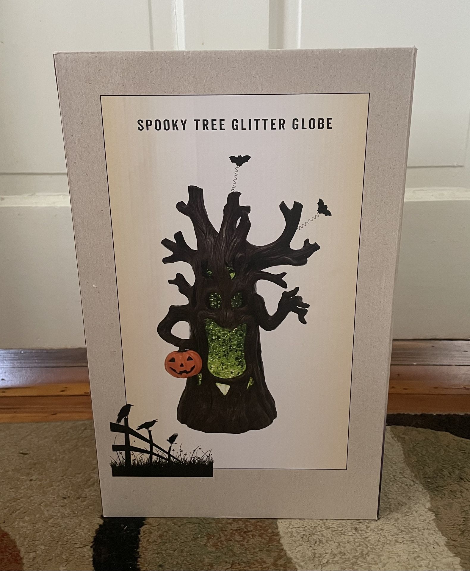 Cracker Barrel Halloween Spooky Tree Trunk Pumpkin Glitter Globe Light ...